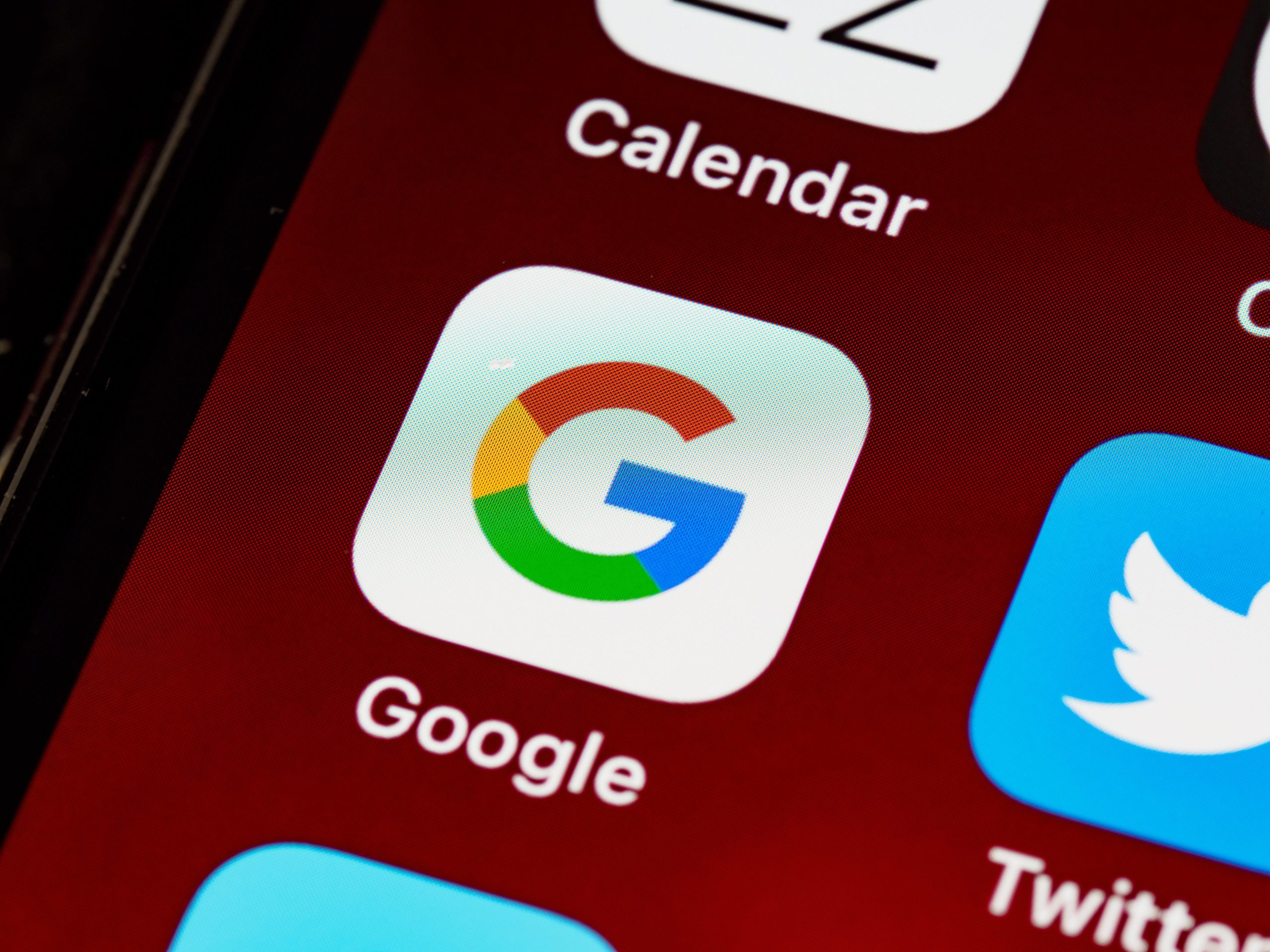 Icono de Google en teléfono móvil
